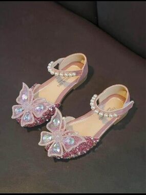 Girls Pink Pearl Strap Butterfly Dress Shoes